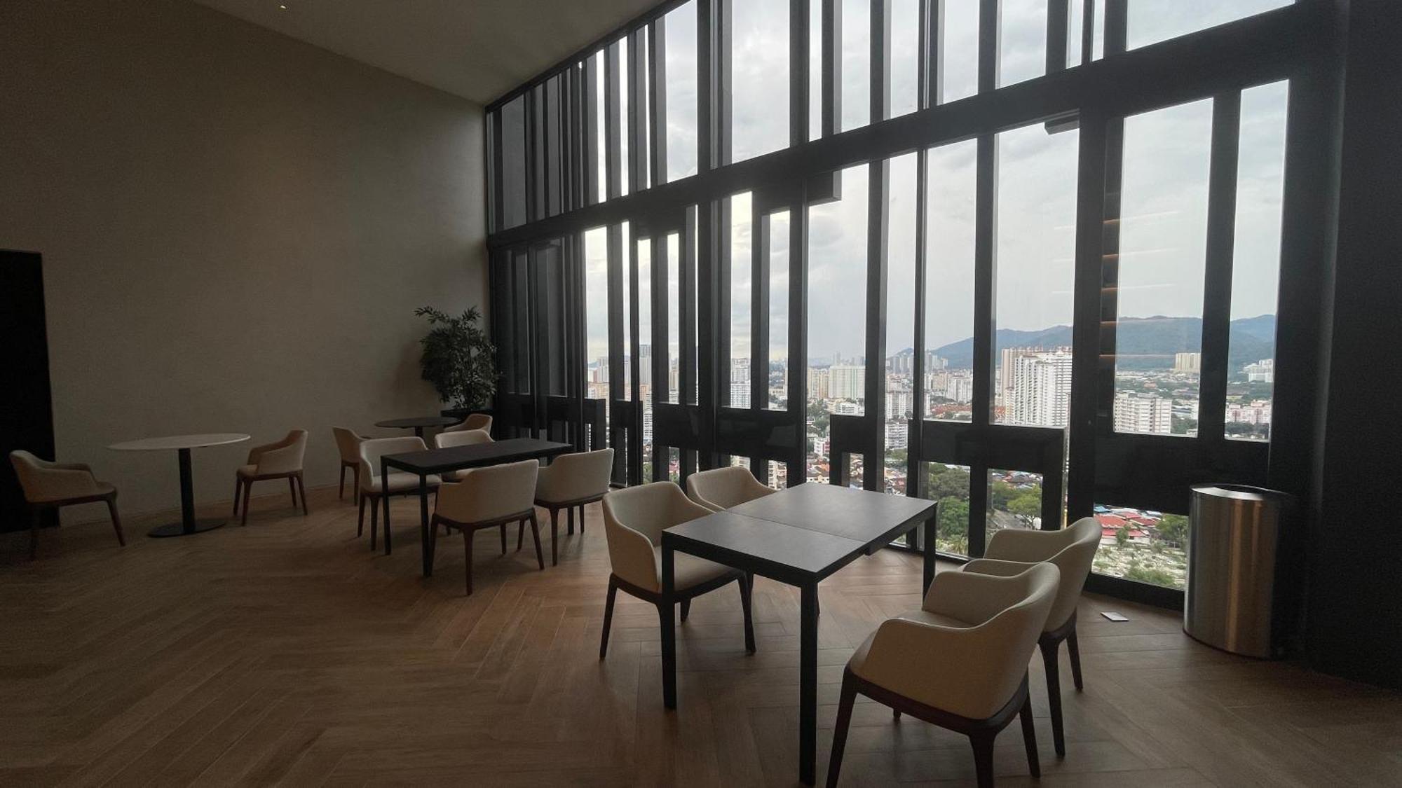 Beacon 2Br Infinity Pool - By Bnb4U George Town Eksteriør billede