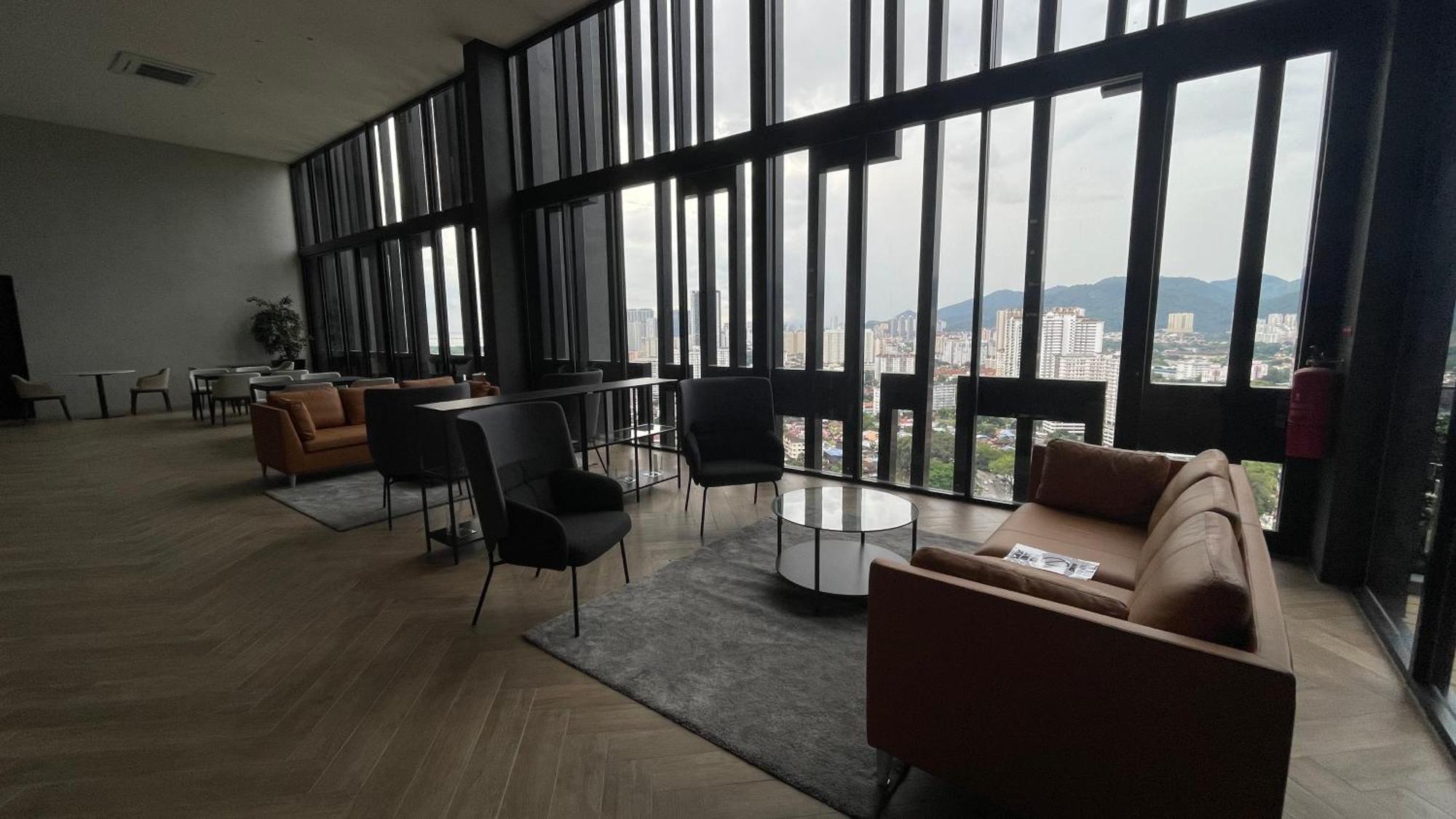 Beacon 2Br Infinity Pool - By Bnb4U George Town Eksteriør billede