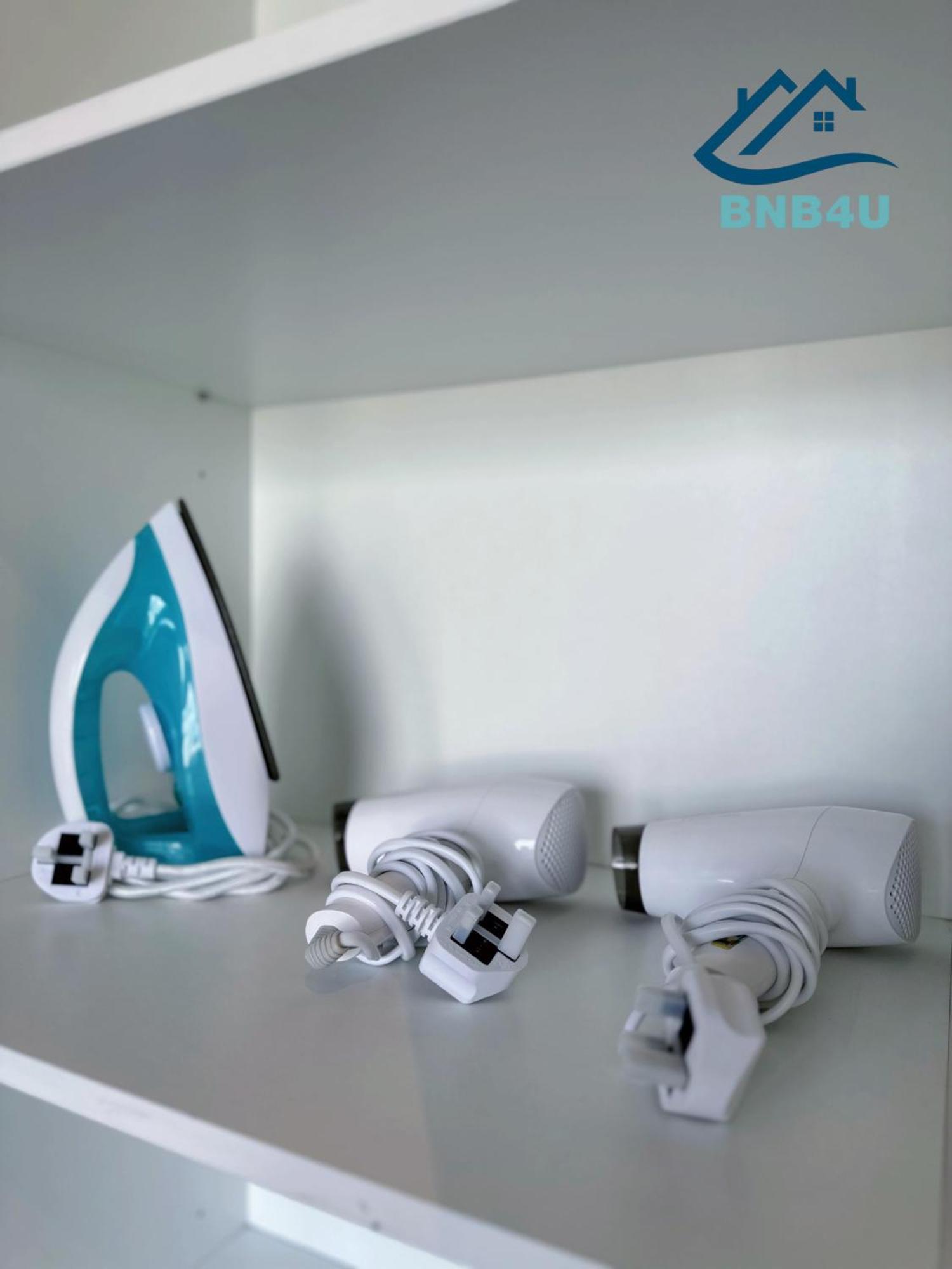 Beacon 2Br Infinity Pool - By Bnb4U George Town Eksteriør billede