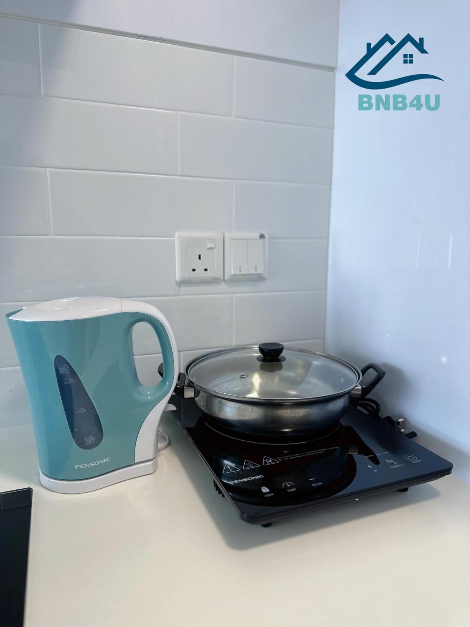 Beacon 2Br Infinity Pool - By Bnb4U George Town Eksteriør billede
