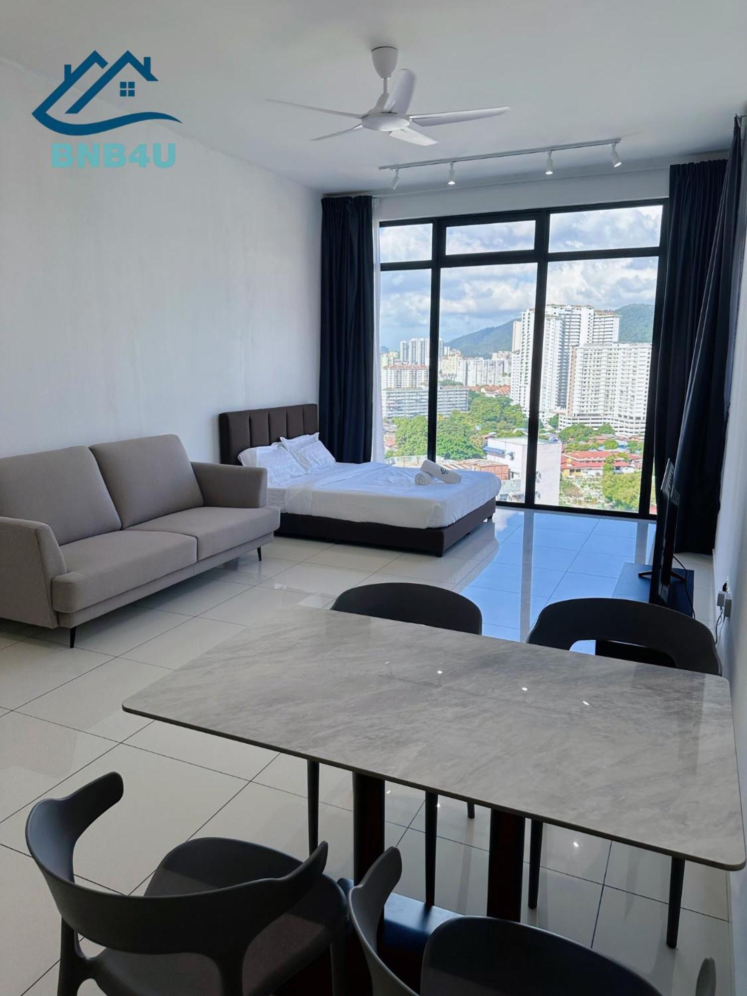 Beacon 2Br Infinity Pool - By Bnb4U George Town Eksteriør billede